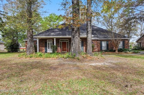 15383 Swan Lake Blvd, Gulfport, MS, 39503-8841 | Card Image