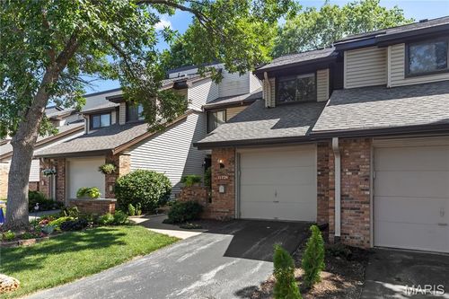 11724 Russet Meadow Dr, Saint Louis, MO, 63146-4231 | Card Image
