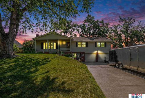 605 S 120th Ave, Omaha, NE, 68154-3007 | Card Image