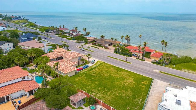 3645 Ocean Dr, Home with 0 bedrooms, 0 bathrooms and null parking in Corpus Christi TX | Image 4