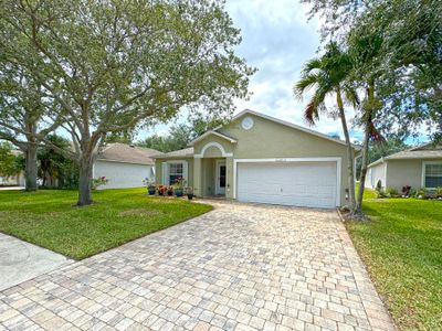 1405 10th Manor, House other with 4 bedrooms, 2 bathrooms and null parking in Vero Beach FL | Image 1