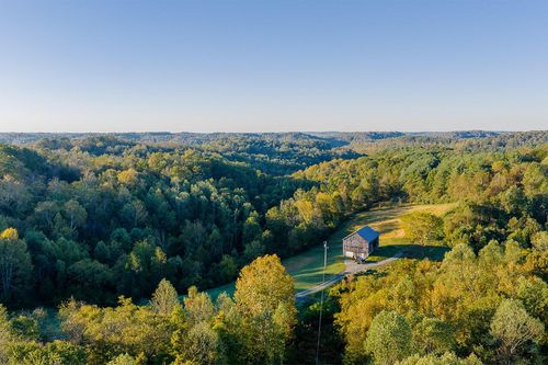 21995 Harrons Ridge Rd, Dexter City, OH, 45727-9700 | Card Image