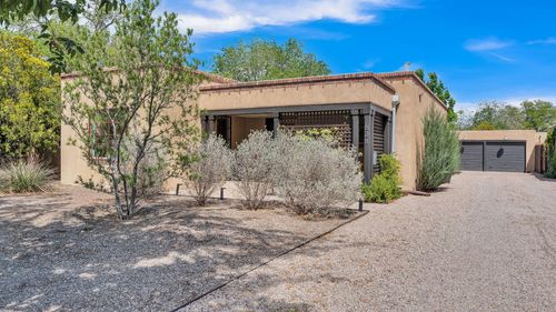 628 Bryn Mawr Dr Ne, Albuquerque, NM, 87106-2134 | Card Image