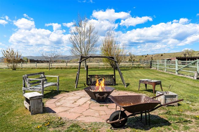 405 Lower Deep Creek Rd, House other with 5 bedrooms, 3 bathrooms and null parking in Townsend MT | Image 20