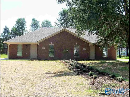 1-127 Hedge Ln, Huntsville, AL, 35811-4805 | Card Image