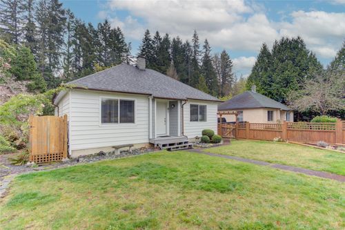 81 Larch St, Lake Cowichan, BC, V0R2G0 | Card Image