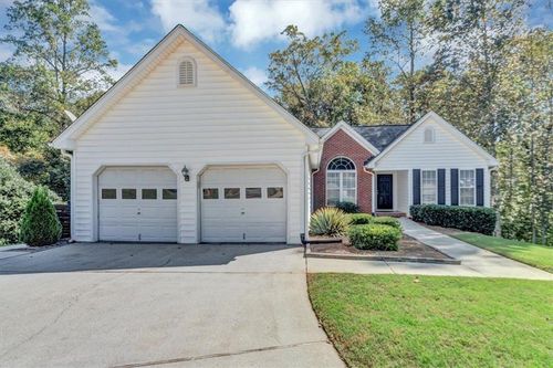 882 Madison View Ln, Lawrenceville, GA, 30045-3805 | Card Image