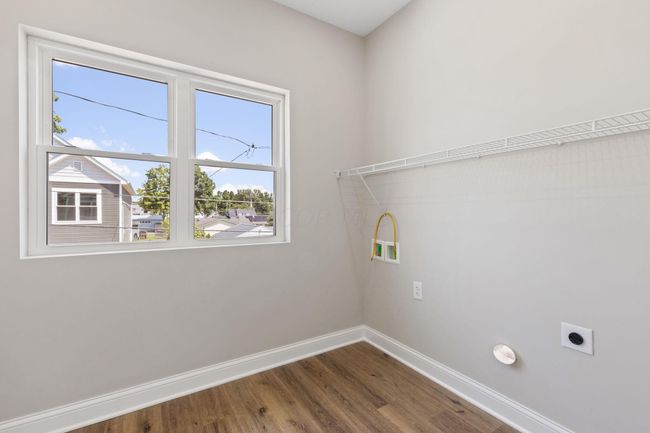 242 Myers Ave, House other with 3 bedrooms, 3 bathrooms and null parking in Buckeye Lake OH | Image 18