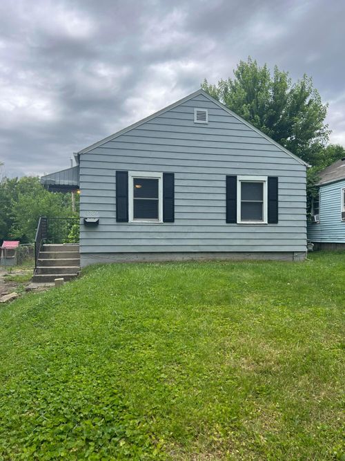 2769 Mcguffey Rd, Columbus, OH, 43211-1252 | Card Image