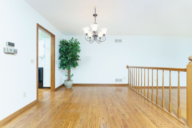 4584 Golf View Dr, Condo with 2 bedrooms, 4 bathrooms and null parking in Brighton MI | Image 7