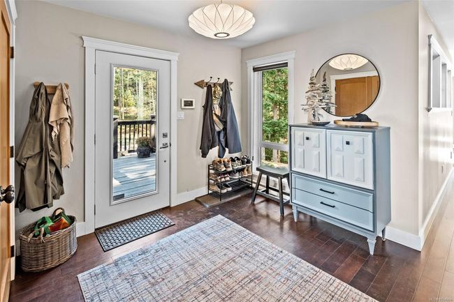 4920 Nagle Rd, House other with 3 bedrooms, 4 bathrooms and 6 parking in Sooke BC | Image 16