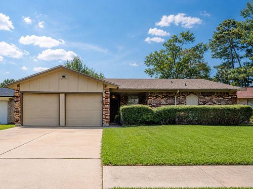 6907 Foxside Ln, Humble, TX, 77338-1417 | Card Image