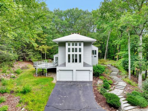 153 Westledge Rd, West Simsbury, CT, 06092-2011 | Card Image