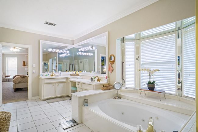206 Swallow Dr, House other with 5 bedrooms, 4 bathrooms and null parking in Southlake TX | Image 29
