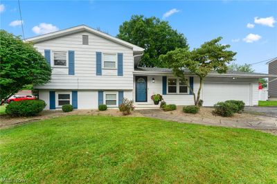 1416 North Road Se, House other with 3 bedrooms, 1 bathrooms and null parking in Warren OH | Image 1