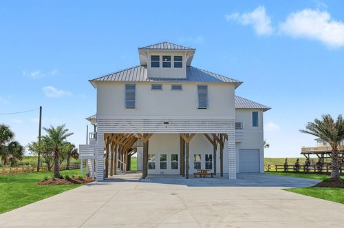 3098 Highway 1, Grand Isle, LA, 70358-9730 | Card Image