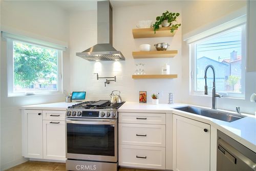 apt-c-1919 Carnegie Ln, Redondo Beach, CA, 90278-5174 | Card Image