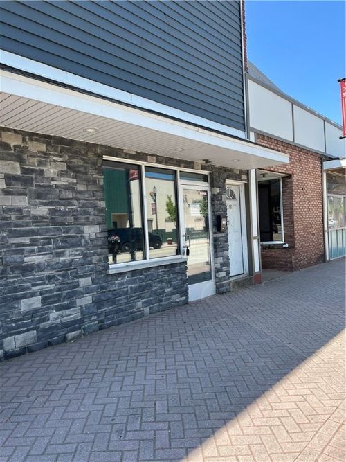 164 E Market St, Blairsville, PA, 15717-1304 | Card Image