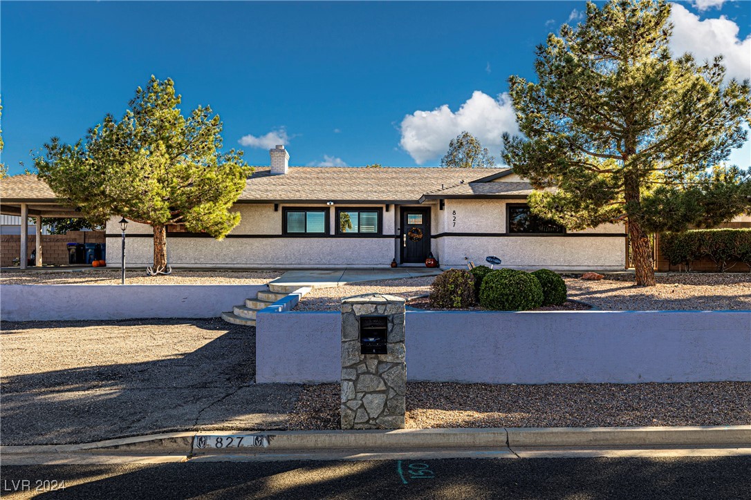 Mission Dr, Henderson, NV 89002