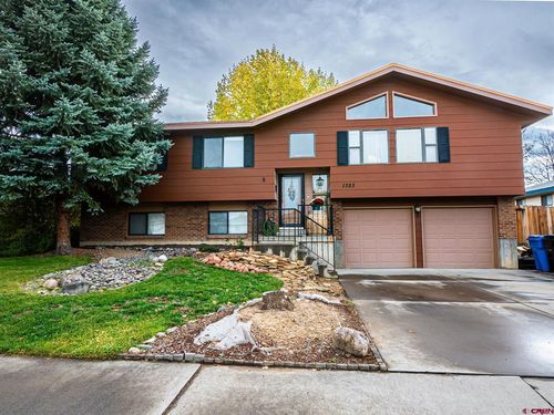 1323 Manchester Dr, Montrose, CO, 81401-5637 | Card Image