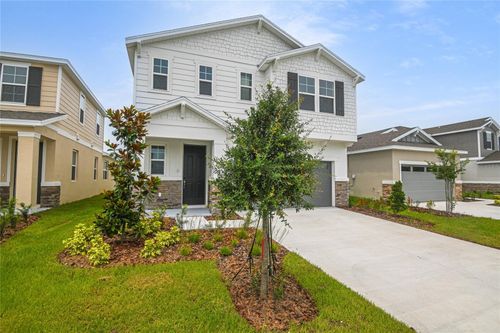 232 Flag Lilly Ln, UMATILLA, FL, 32784-9450 | Card Image