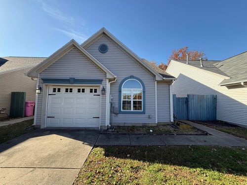 5839 Riverwalk Cir, Newburgh, IN, 47630-8842 | Card Image