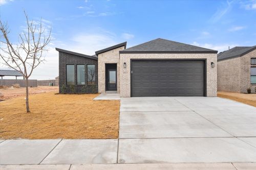 1813 Harvest Ave, Wolfforth, TX, 79382-2975 | Card Image