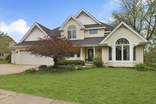 708 Briody St, Burlington, WI, 53105-1095 | Card Image