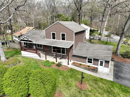 10 Hillside Rd, Ringwood, NJ, 07456-2313 | Card Image