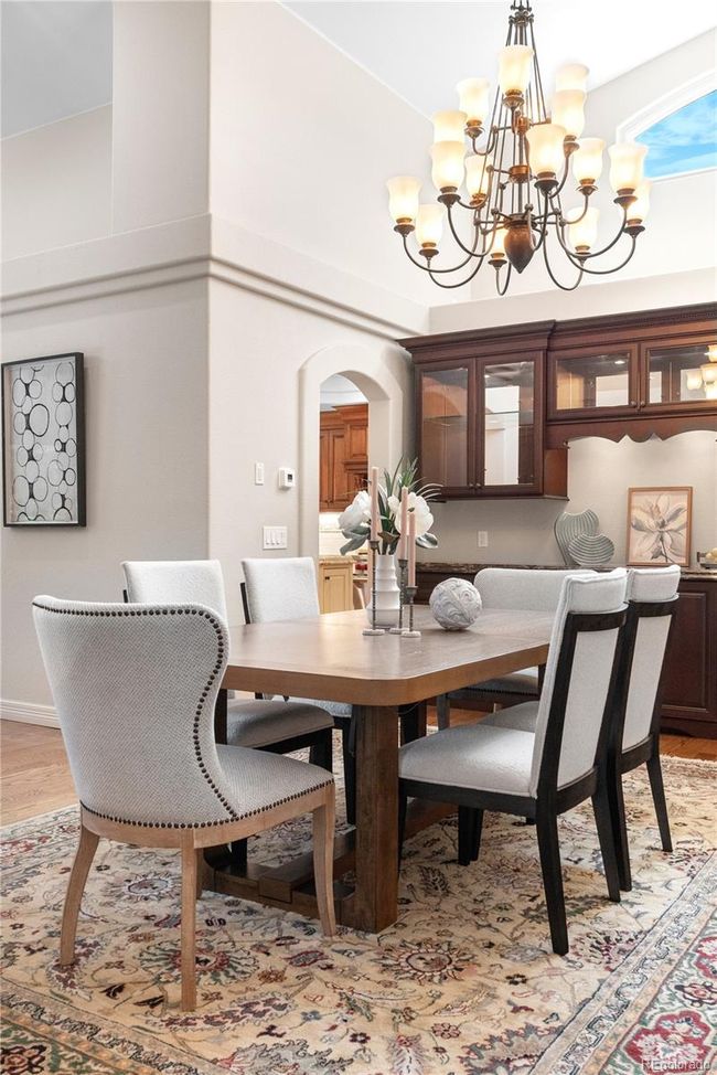 Elegant built-in cabinetry | Image 12