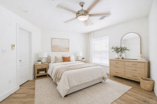 apt-119-711 W 32nd St, Austin, TX, 78705-2202 | Card Image