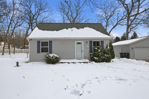 N9158 Hickery St, East Troy, WI, 53120-2205 | Card Image