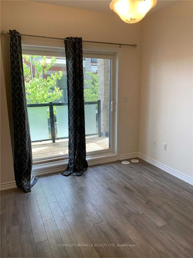 7 - 240 Lagerfeld Dr, Condo with 2 bedrooms, 2 bathrooms and 1 parking in Brampton ON | Image 6