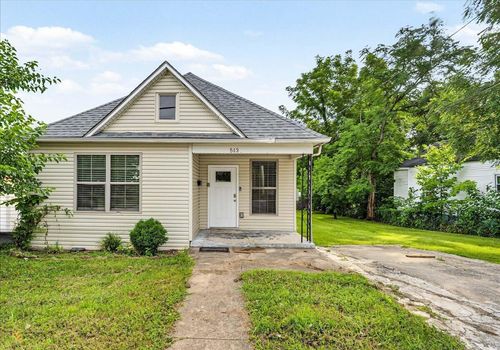 513 E Seventh St, Lexington, KY, 40505-3714 | Card Image