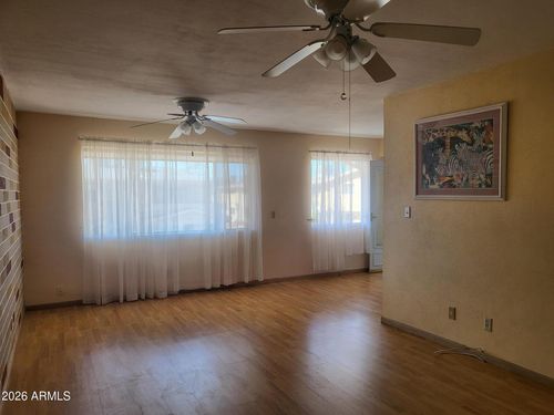 m207-8220 E Garfield St, Scottsdale, AZ, 85257-3846 | Card Image