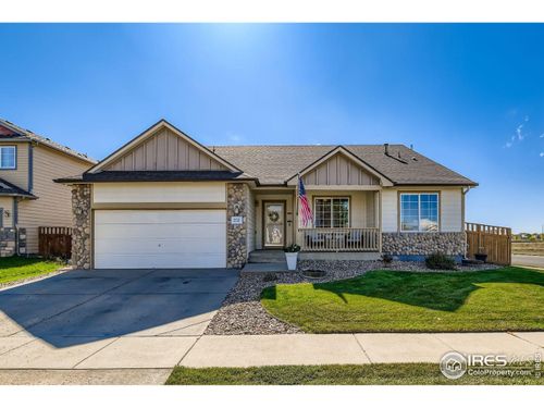 252 Firestone Cir, Lochbuie, CO, 80603-5816 | Card Image