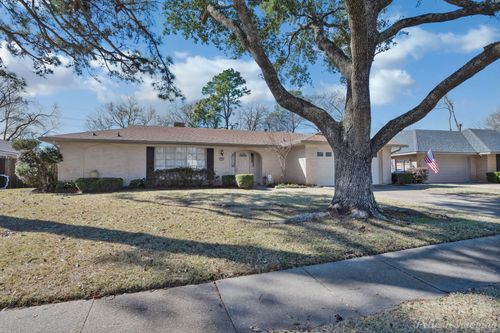 7416 Camelback Dr, Shreveport, LA, 71105-5010 | Card Image
