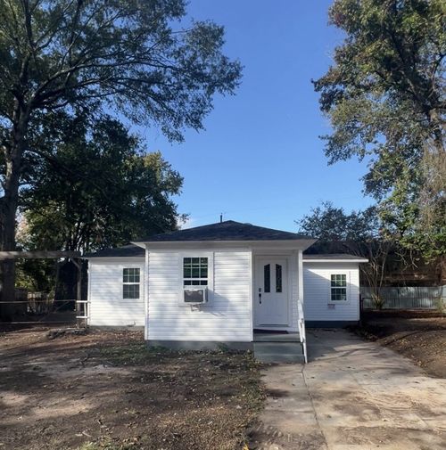 3003 Anthony Dr, Texarkana, TX, 75503-3245 | Card Image