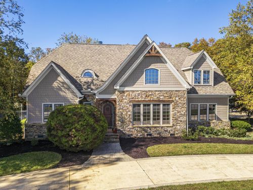 2103 E Brow Rd, Signal Mountain, TN, 37377-3394 | Card Image