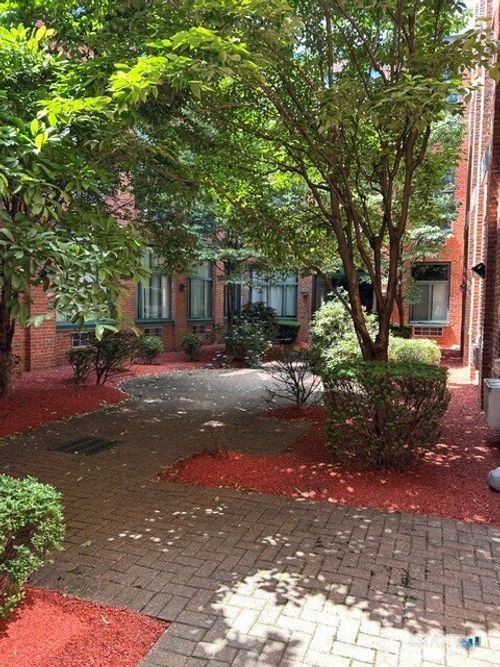 110-390 Charles St, Bridgeport, CT, 06606-5676 | Card Image