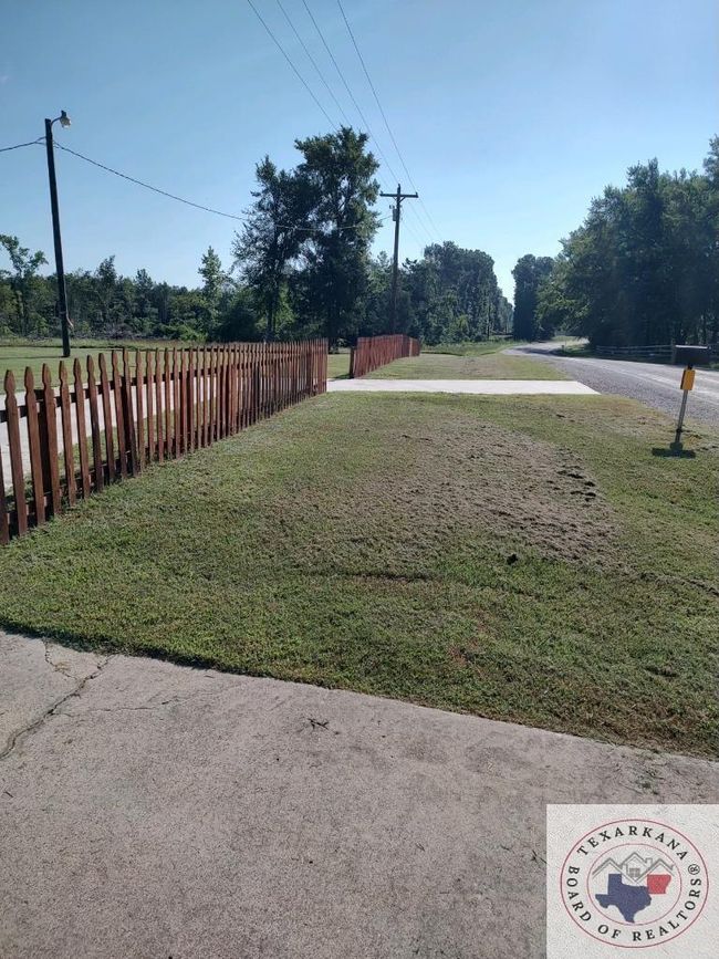 3873 Fm 249 E, House other with 2 bedrooms, 2 bathrooms and null parking in Bloomburg TX | Image 15