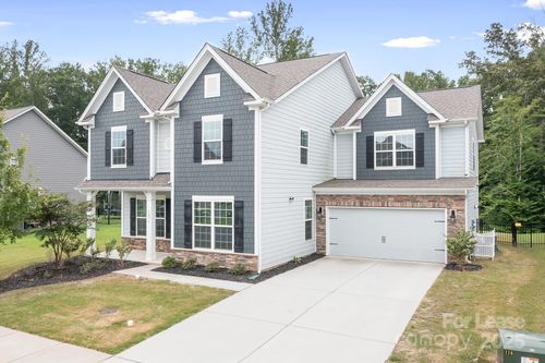 1076 Thoroughbred Dr, Iron Station, NC, 28080-9378 | Card Image