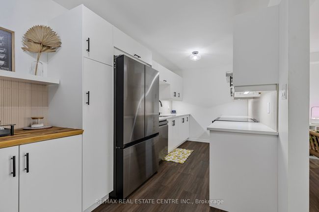 6 - 4 Cedar Dr, Condo with 4 bedrooms, 1 bathrooms and 2 parking in Orangeville ON | Image 15