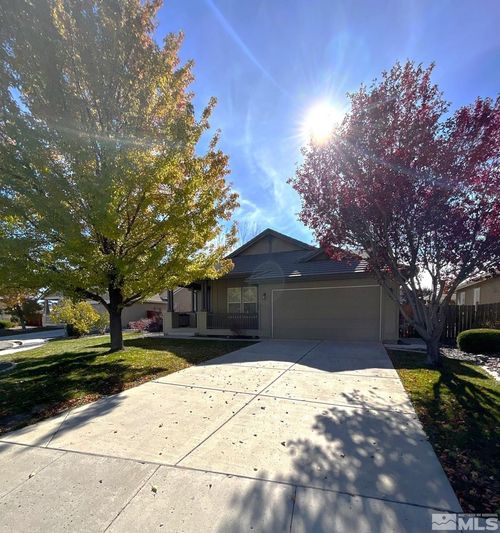939 Turnberry Dr, Sparks, NV, 89436-0886 | Card Image