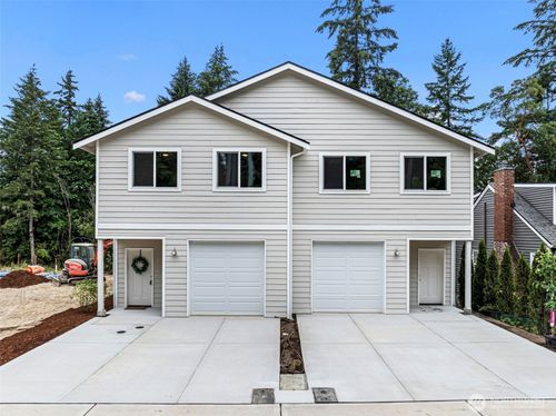 5158 W Francis St, Bremerton, WA, 98312-3265 | Card Image