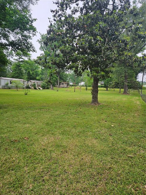 22048 Caney Dr, New Caney, TX, 77357-3904 | Card Image