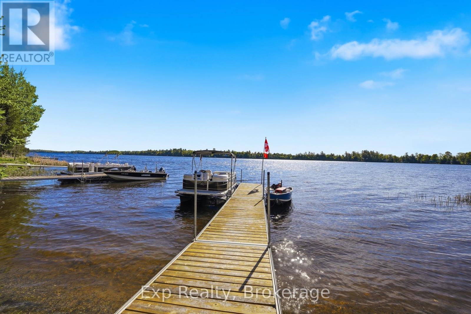 Residential in Stone Mills (Stone Mills) 5