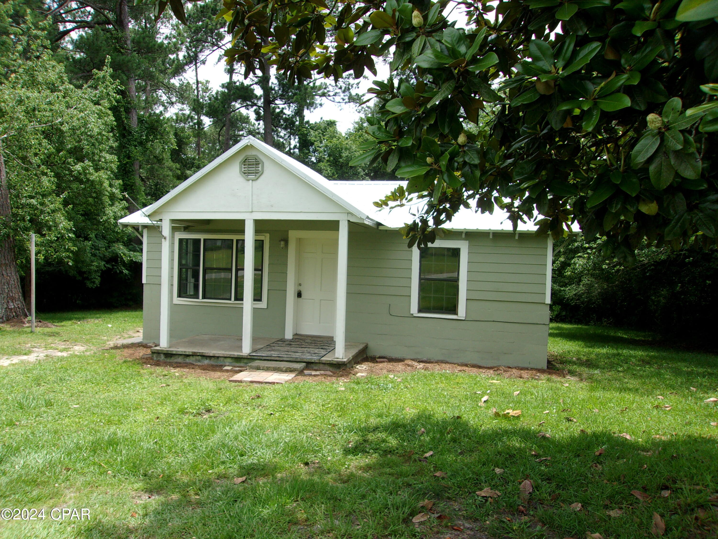 Wisconsin Ave, Bonifay, FL 32425
