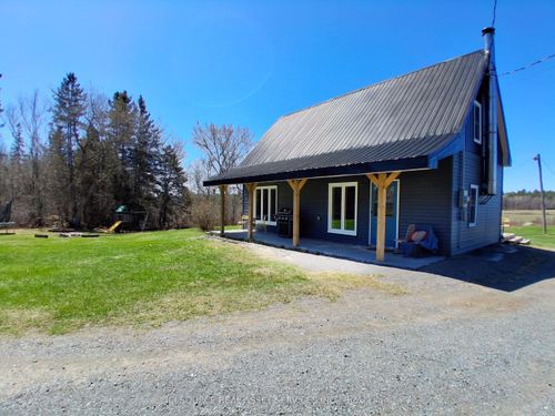 493 Pine Poultry Rd, Warren, ON, P0H2N0 | Card Image