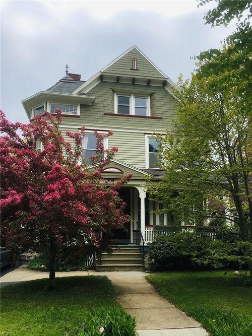 209 Linden Street, Rochester, NY, 14620 | Card Image